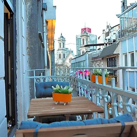 Hotel Golden Door 4*
