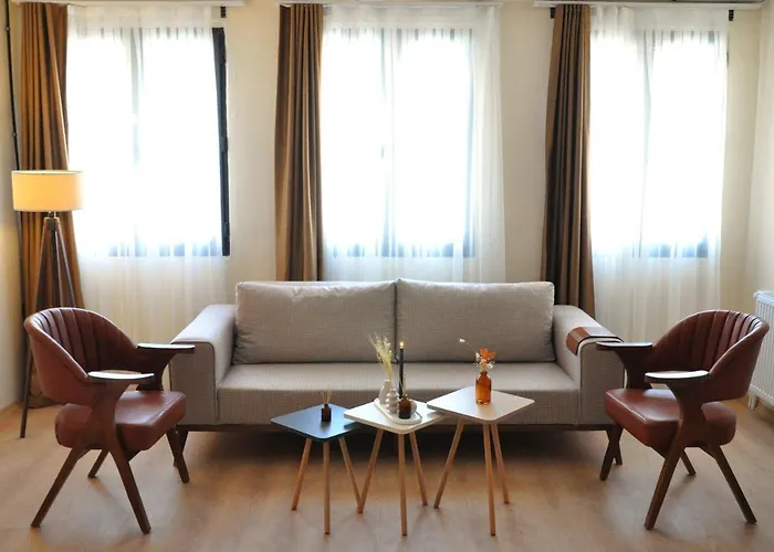 Hotel Golden Door 4*