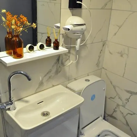 Golden Door Hotel 4*